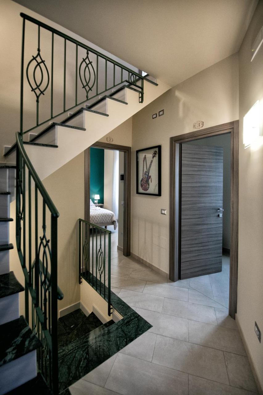 Hotel La Madonnina à Nicosia Extérieur photo