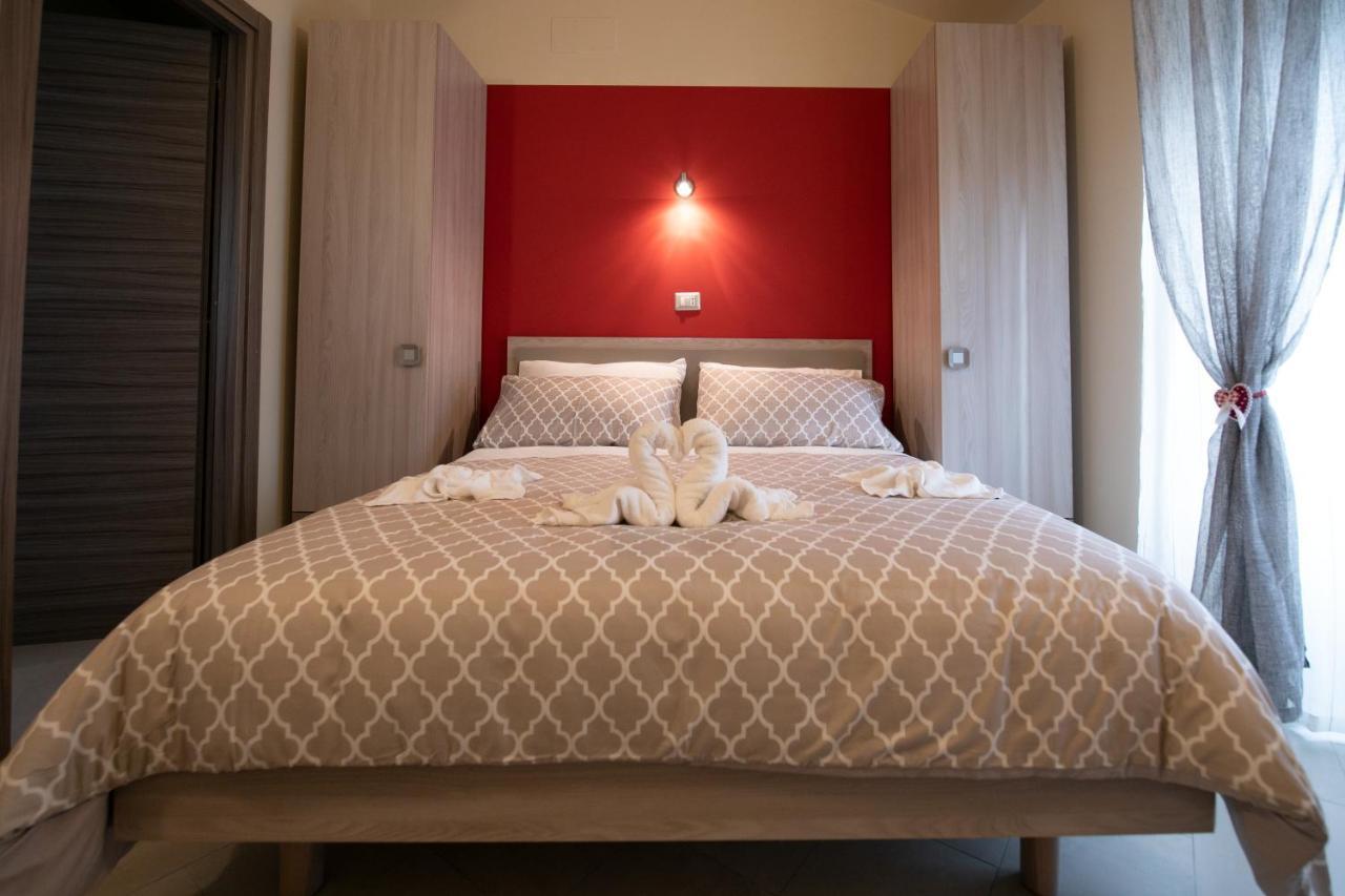 Hotel La Madonnina à Nicosia Extérieur photo