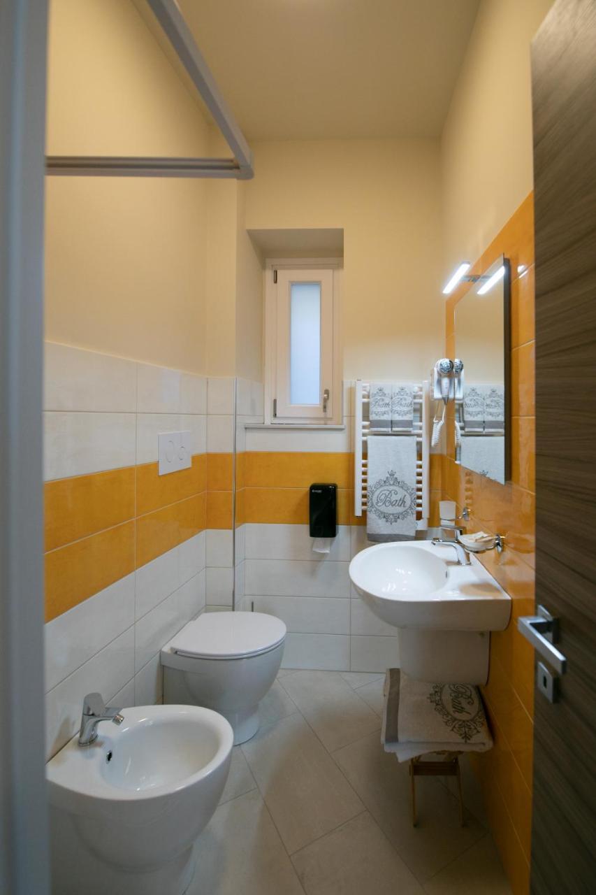 Hotel La Madonnina à Nicosia Extérieur photo
